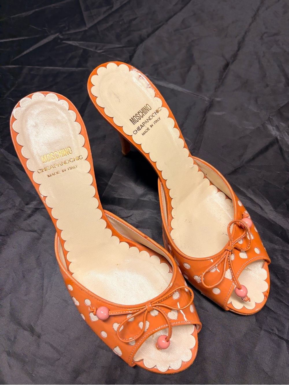 Vintage 1990 Moschino cherry heart slip on heel